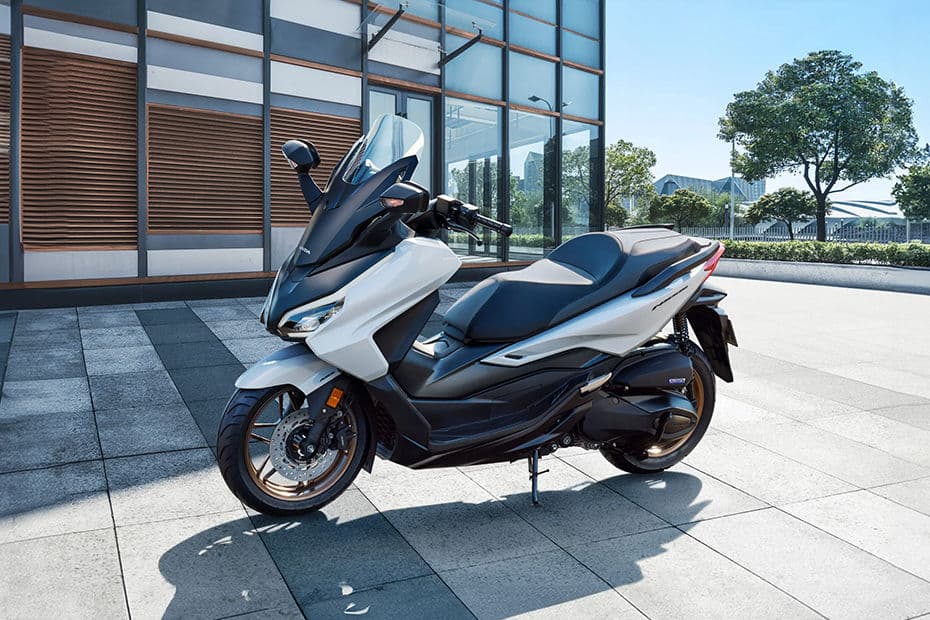 Honda Forza 250 (NSS250)